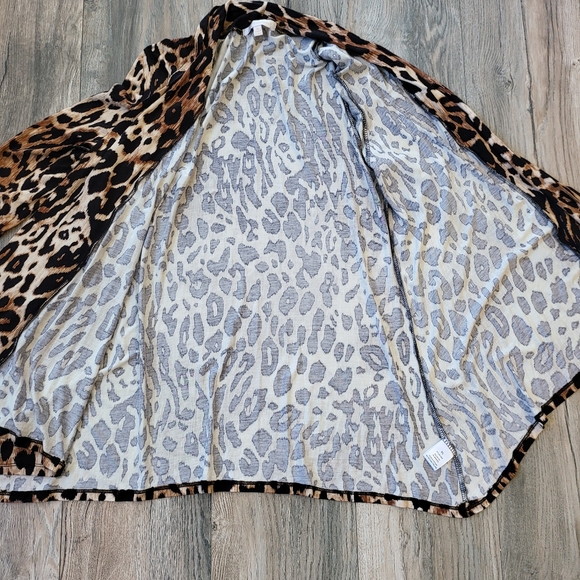 G Collection Cardigan - Picture 10 of 14